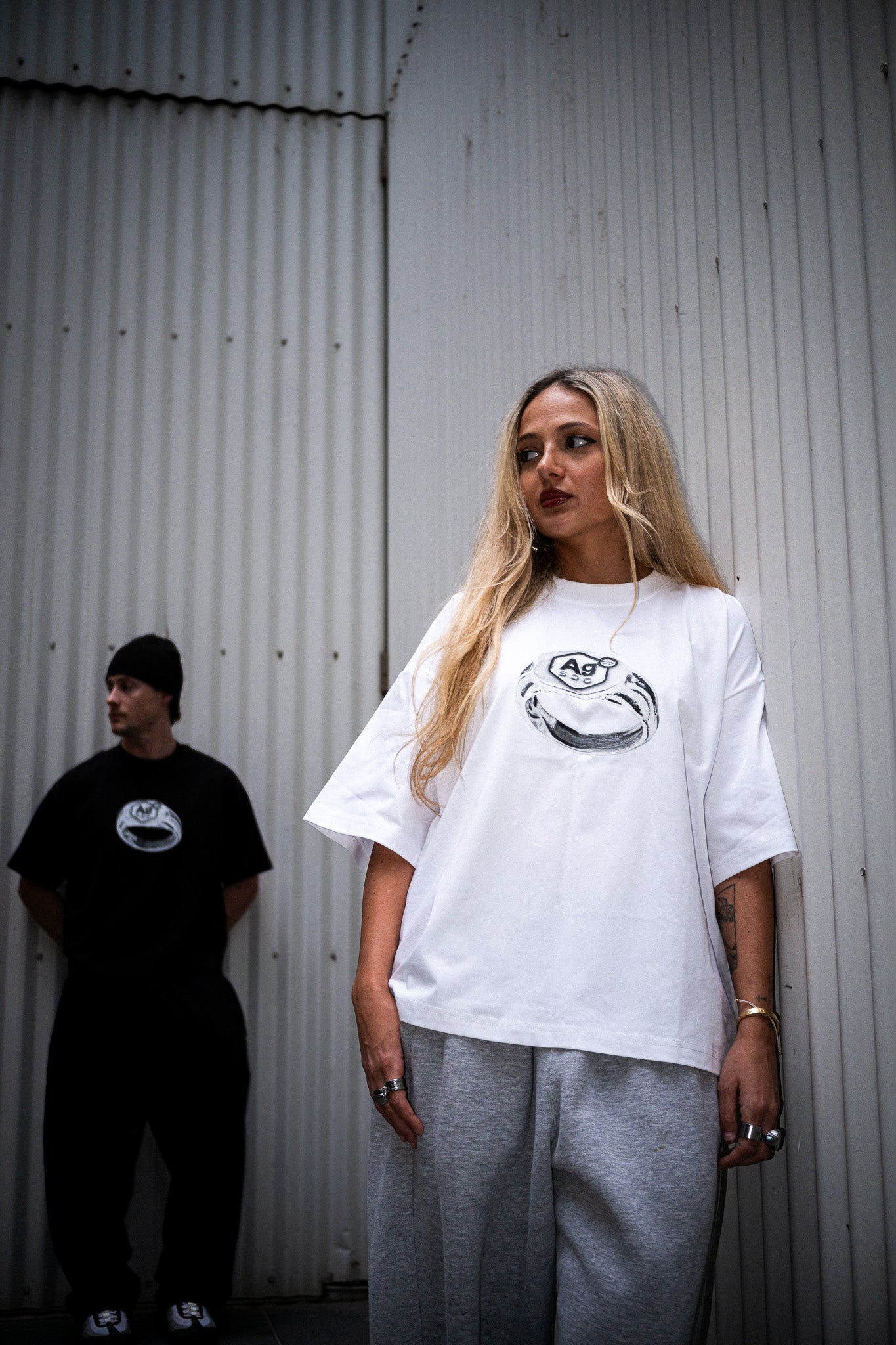 TUNED TEE IN WHITE
